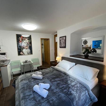 Tequila Apartments (Adults Only) Zadar Ngoại thất bức ảnh