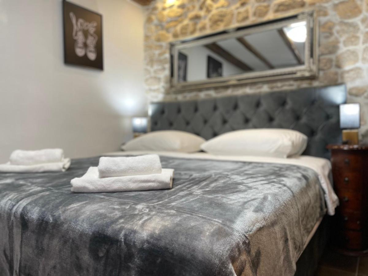 Tequila Apartments (Adults Only) Zadar Ngoại thất bức ảnh