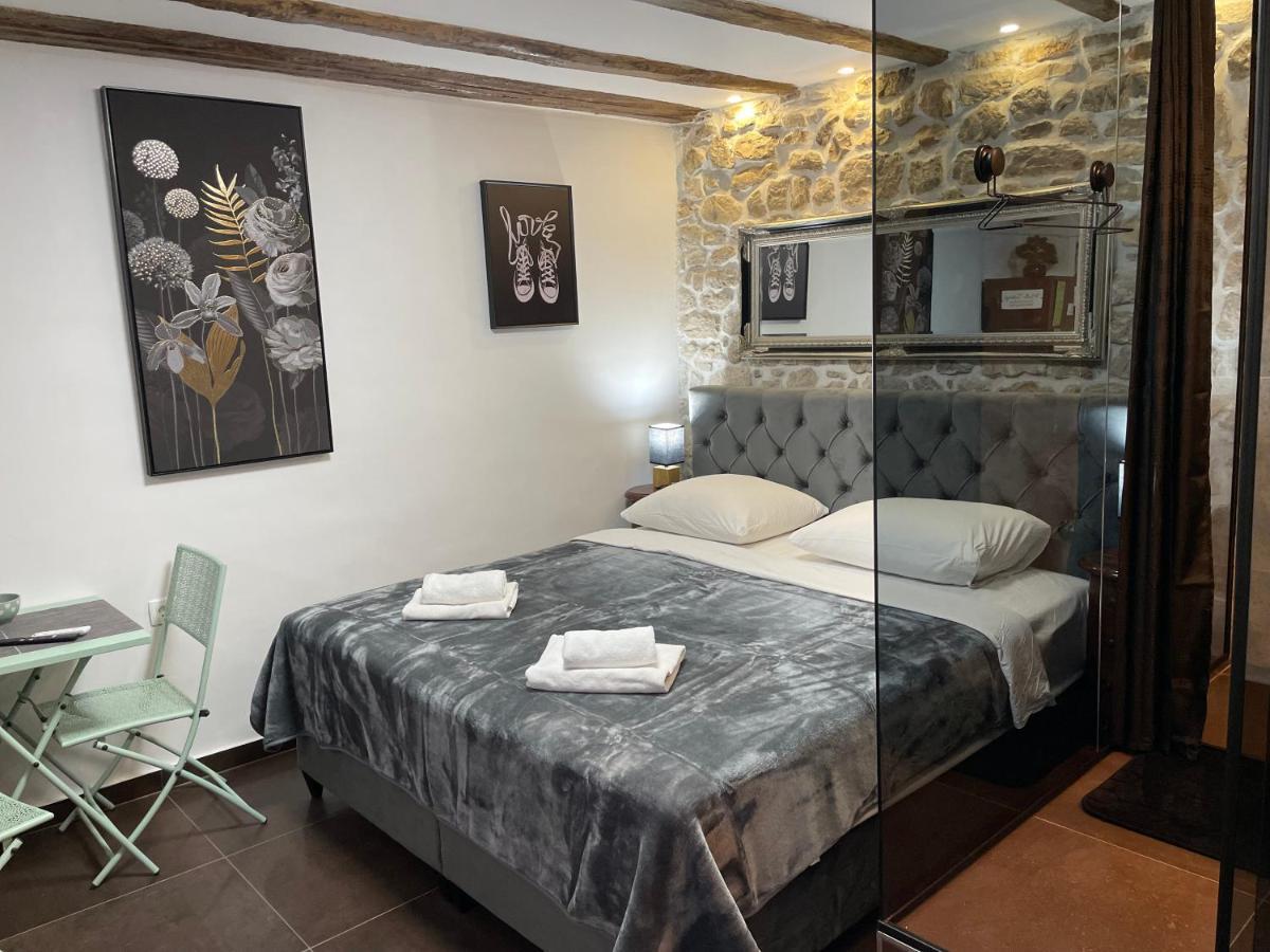 Tequila Apartments (Adults Only) Zadar Ngoại thất bức ảnh