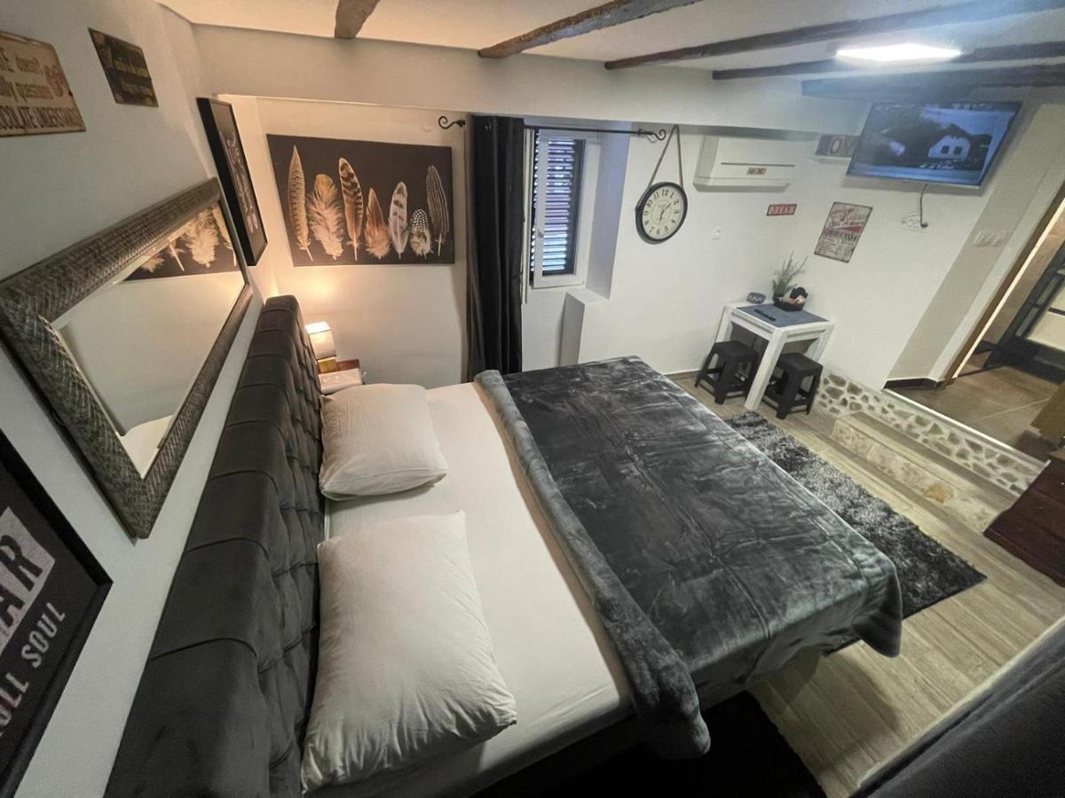 Tequila Apartments (Adults Only) Zadar Ngoại thất bức ảnh