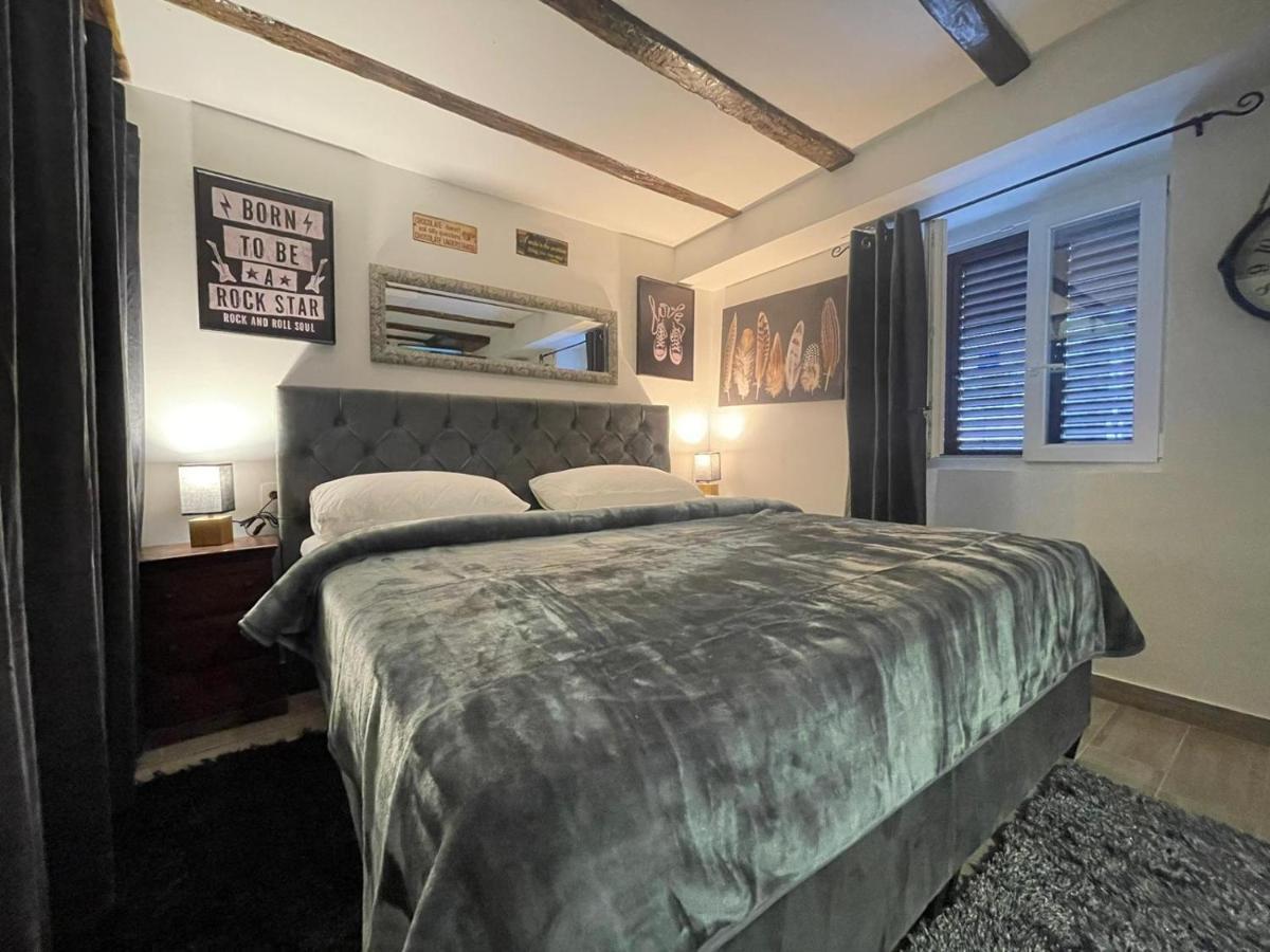 Tequila Apartments (Adults Only) Zadar Ngoại thất bức ảnh