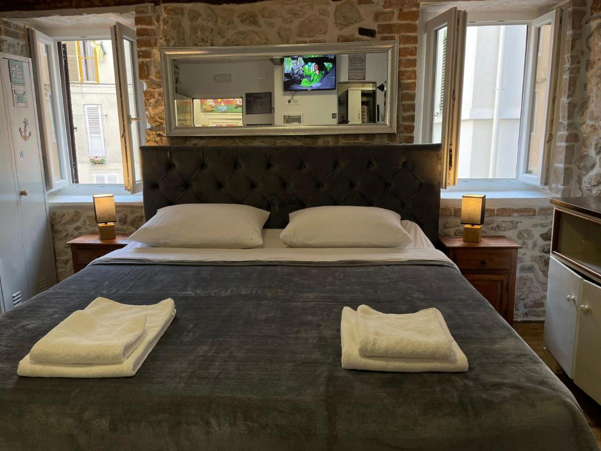Tequila Apartments (Adults Only) Zadar Ngoại thất bức ảnh