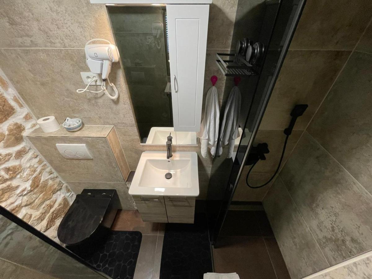 Tequila Apartments (Adults Only) Zadar Ngoại thất bức ảnh