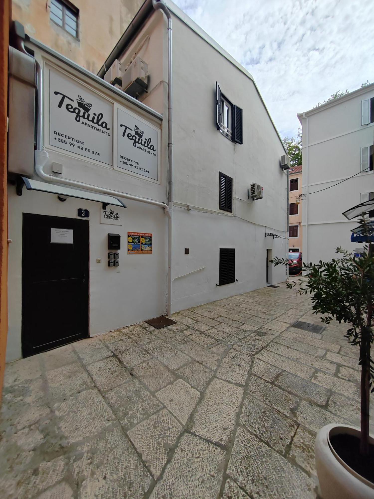 Tequila Apartments (Adults Only) Zadar Ngoại thất bức ảnh