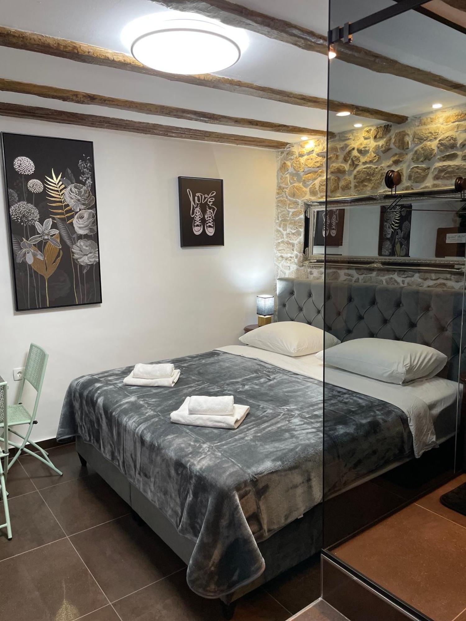 Tequila Apartments (Adults Only) Zadar Ngoại thất bức ảnh